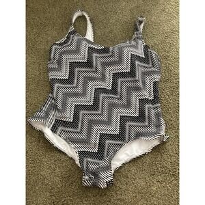 *NEW WITH TAGS* Swimming Catalina Black & White One Piece Bathing Suit Size 2X
